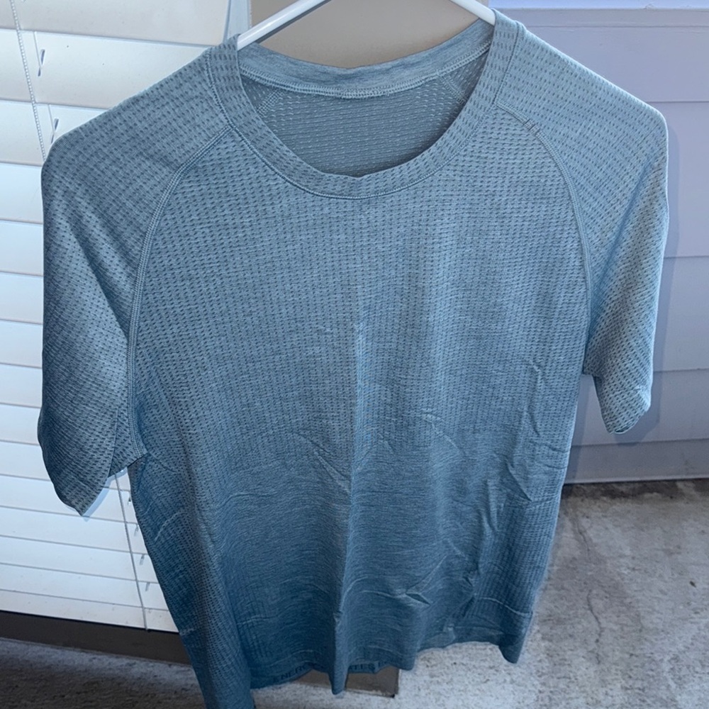 Lululemon Metal Vent Tech Shirt
